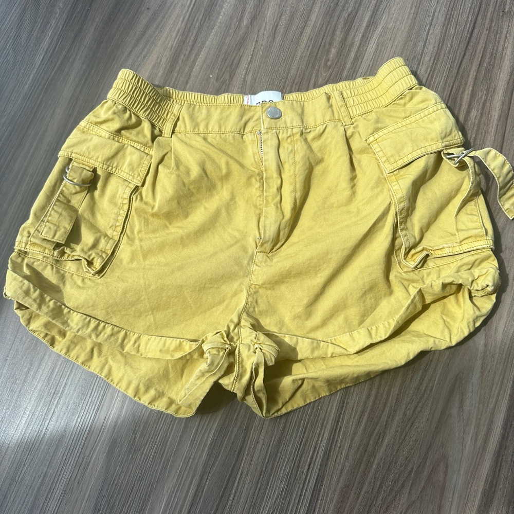 BDG Elle Cargo Short